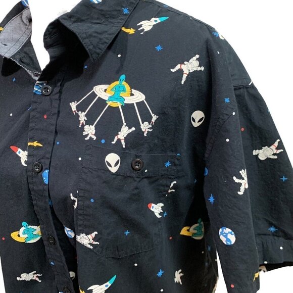 Eighty Eight Boy's Button Down Shirt Size XL UFO's Aliens Astronaut Short Sleeve - Picture 3 of 6
